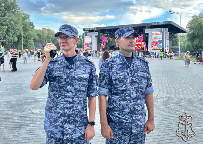 Росгвардейцы обеспечили общественный порядок на концерте группы «Винтаж» 