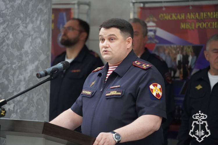 В Омске сотоялся выпуск сотрудников Росгвардии, прошедших программу обучения профессиональной подготовки