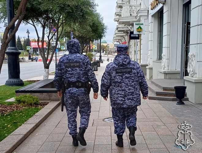Росгвардейцы обеспечивали правопорядок на массовых мероприятиях в Омске и районах области
