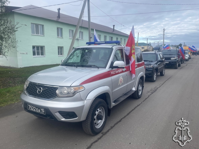 Росгвардейцы Омской области приняли участие в торжественном мероприятии, посвященном отправке гуманитарной помощи в зону СВО.