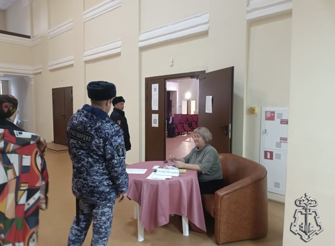 Росгвардейцы обеспечили правопорядок на массовых мероприятиях в Омской области