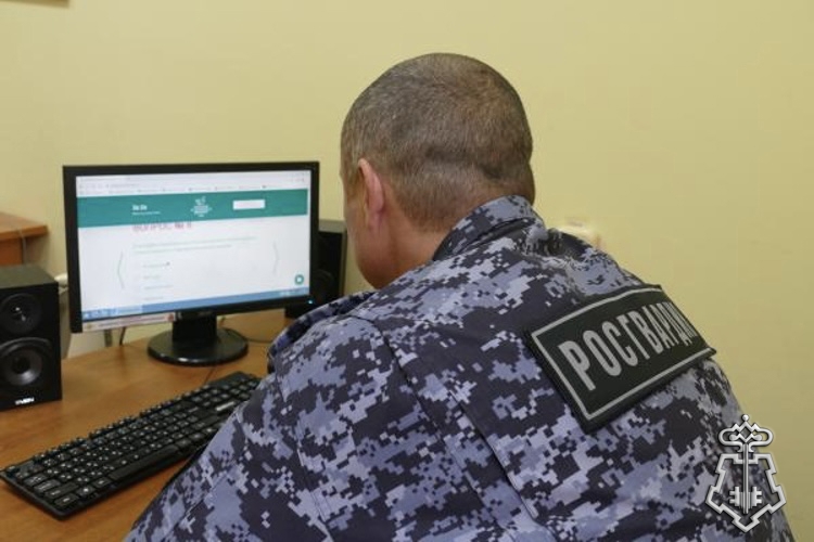 Росгвардейцы Омска присоединились к юбилейному «Большому этнографическому диктанту»