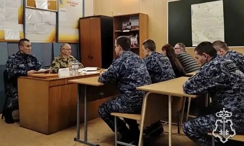 Начальник Управления Росгвардии по Омской области подвел итоги в подразделениях Исилькульского и Москаленского районов