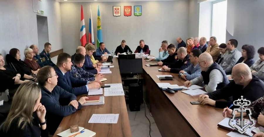 Начальник Таврического отделения вневедомственной охраны Росгвардии принял участие в заседании организационного комитета