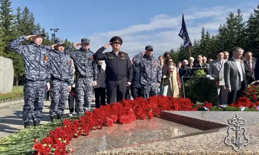 9 мая, в день Великой Победы, в Омске и муниципальных районах области прошли торжественные мероприятия. 