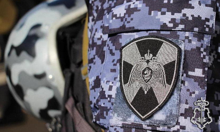 В Омске сотрудниками Росгвардии задержан мужчина, угрожавший ножом
