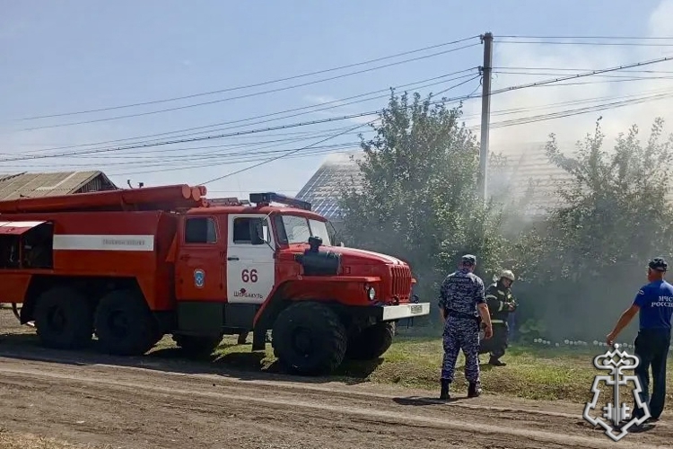 В Омской области экипаж Росгвардии помог ликвидировать пожар в жилом доме