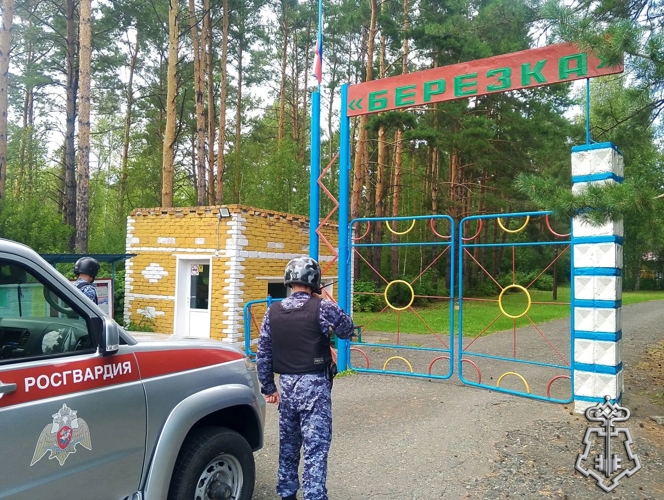Росгвардия обеспечивает охрану детских оздоровительных лагерей в Омске и Омской области