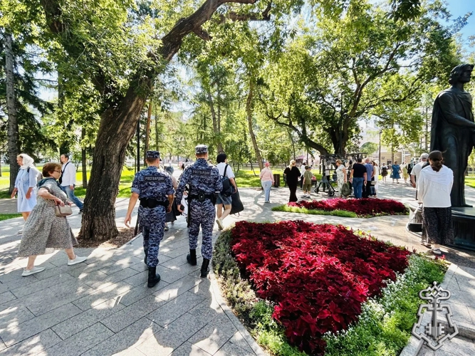 Росгвардейцы обеcпечили правопорядок при проведении  Крестного хода  в Омске