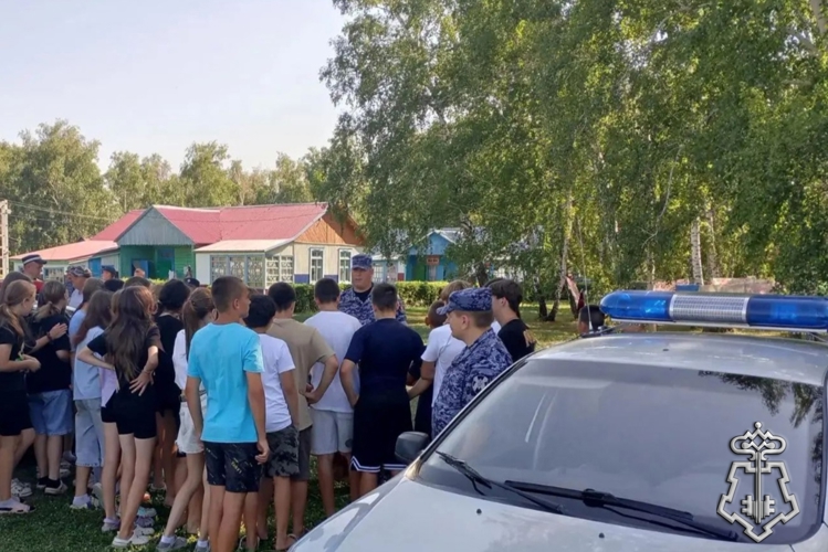 Всероссийская акция «Каникулы с Росгвардией» продолжается в Омской области