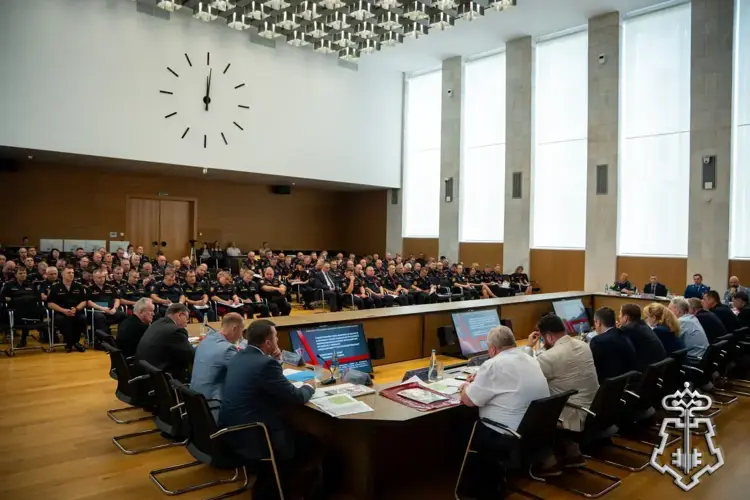 Начальник управления вневедомственной охраны Росгвардии по Омской области принял участие во Всероссийском совещании-семинаре в Нижнем Новгороде (видео)