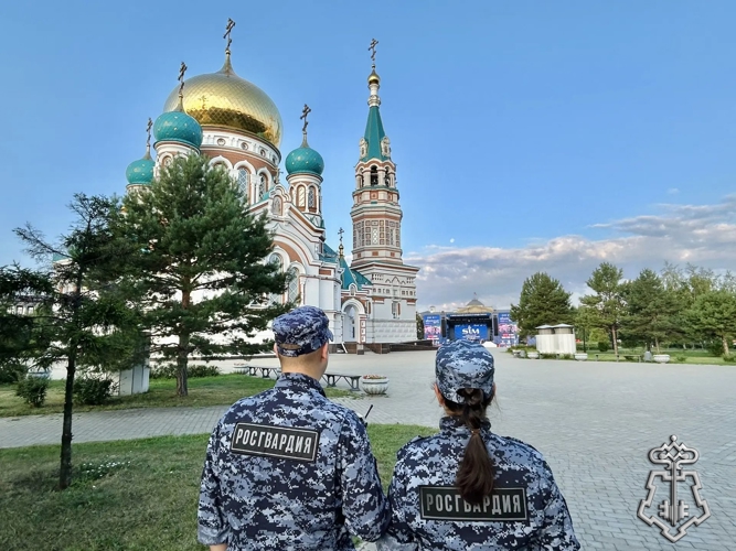 Сотрудники Росгвардии обеспечили правопорядок во время проведения праздничных мероприятий, посвященных Дню города Омска и Омской области