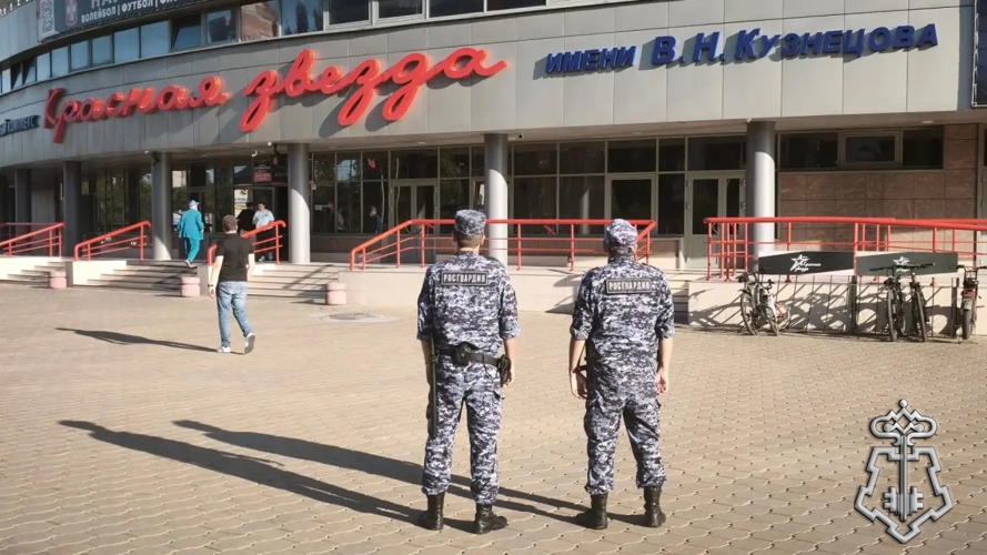 Сотрудники Росгвардии обеспечили правопорядок на матче Кубка России по футболу в Омске