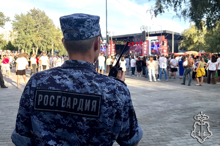 В Омске сотрудники Росгвардии обеспечили безопасность на массовых мероприятиях