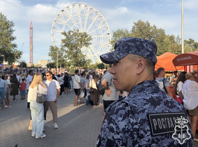 В Омске сотрудники Росгвардии обеспечили безопасность на массовых мероприятиях