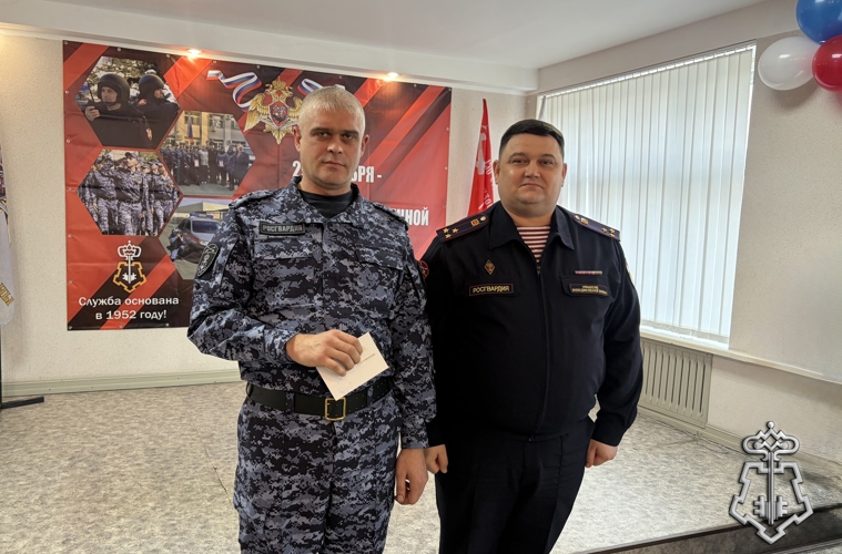 День образования вневедомственной охраны Росгвардии в Омске отметили вручением  наград и очередных специальных званий