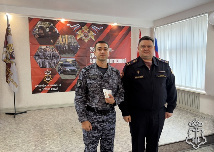 День образования вневедомственной охраны Росгвардии в Омске отметили вручением  наград и очередных специальных званий